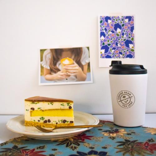 Coffee Bean The Warisan Cake