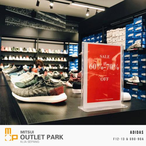 adidas outlet mitsui