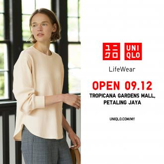 Uniqlo Tropicana Gardens Mall Opening Promotion (9 December 2022 - 11 December 2022)